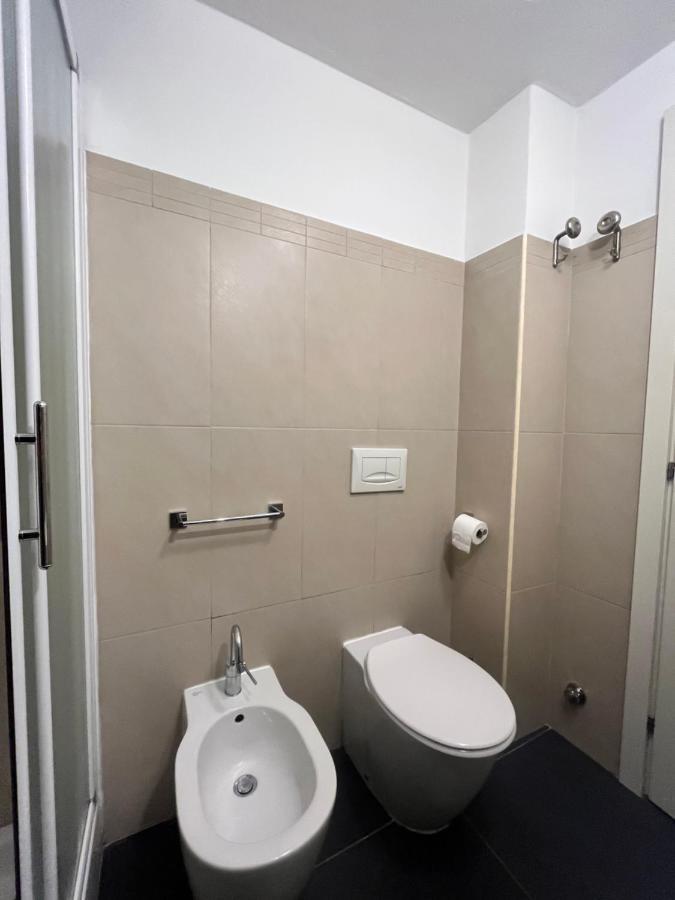 Bocconi Apartment Milán Exterior foto