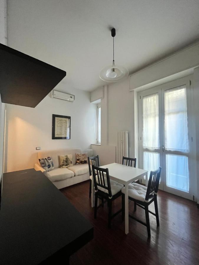 Bocconi Apartment Milán Exterior foto